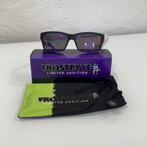 NWT VonZipper Fulton Frosteez Sunglasses